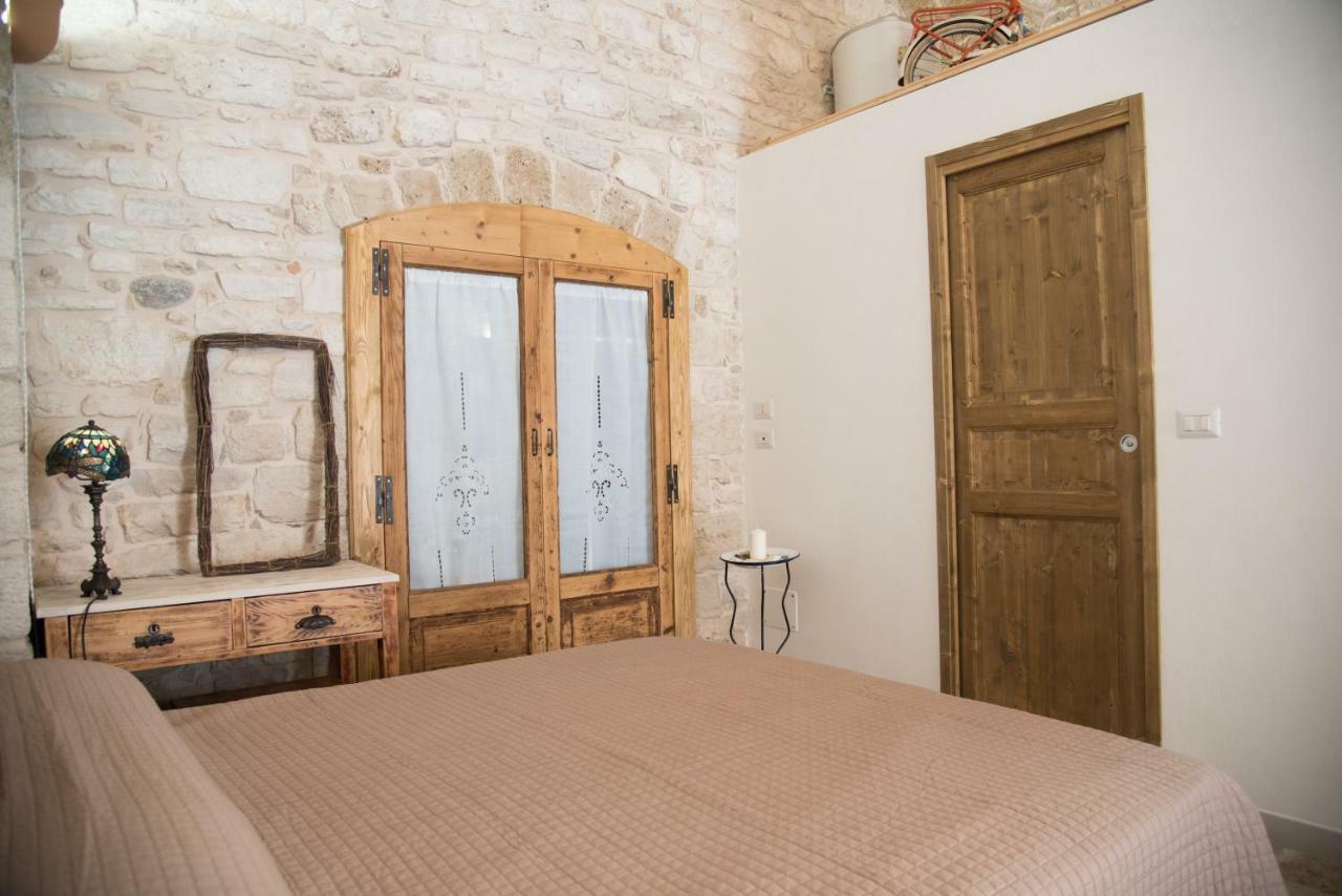 Piazza Duomo - Medieval Puglia'S House Giovinazzo Eksteriør bilde