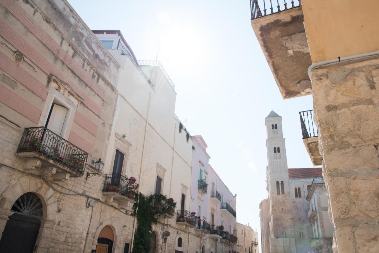 Piazza Duomo - Medieval Puglia'S House Giovinazzo Eksteriør bilde